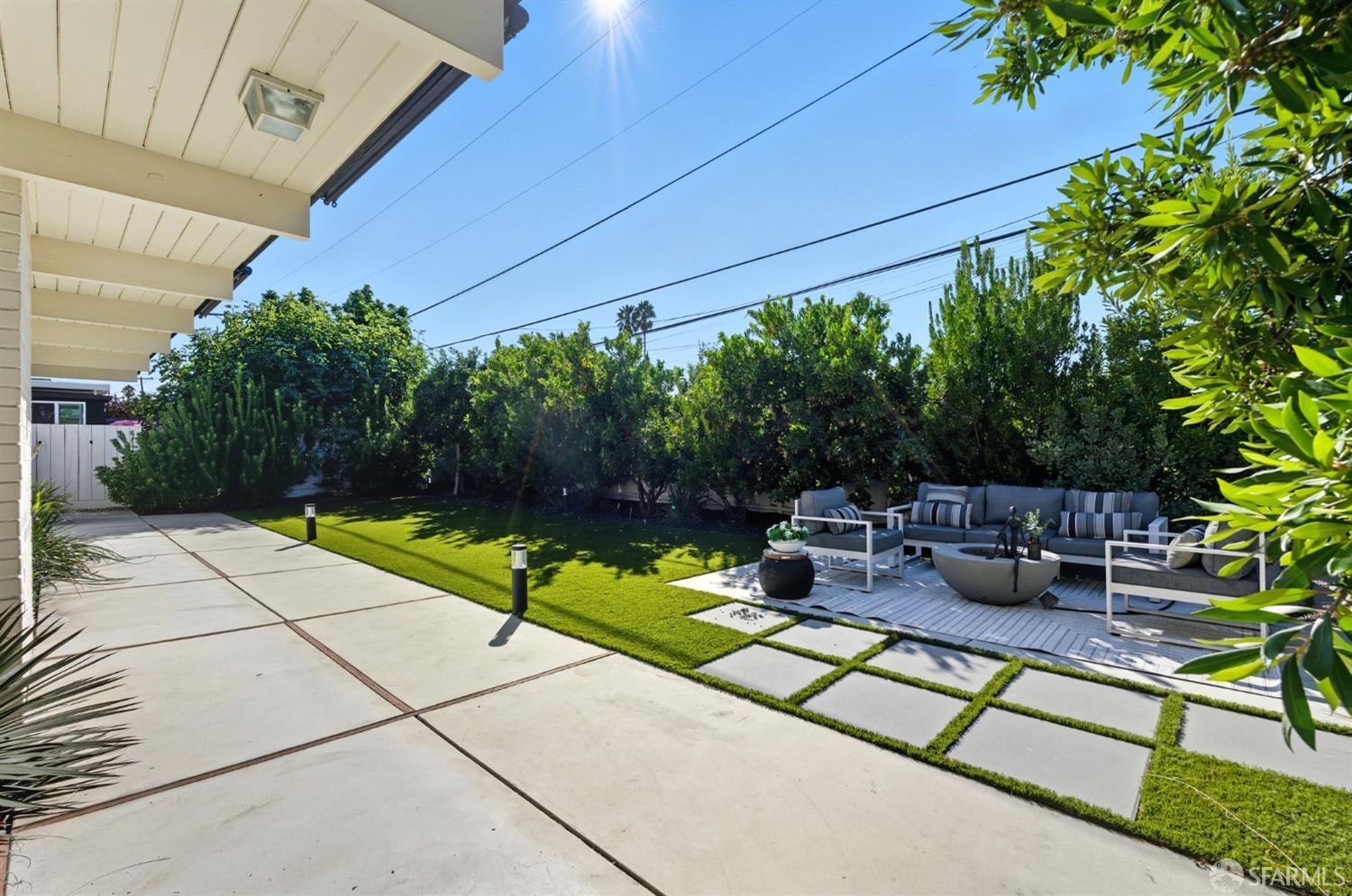 Detail Gallery Image 31 of 36 For 915 S Tantau Ave, Cupertino,  CA 95014 - 4 Beds | 2 Baths