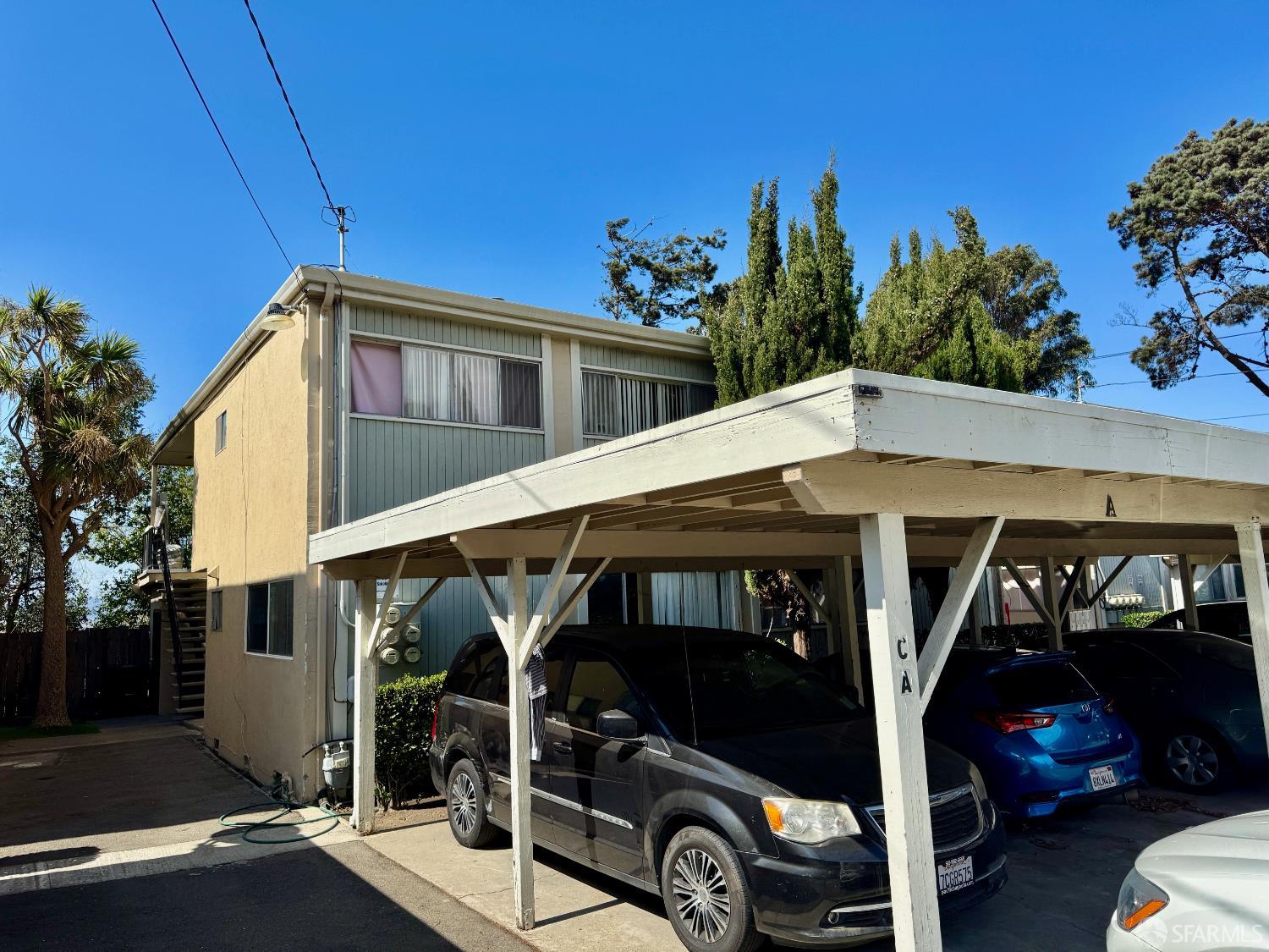 Detail Gallery Image 2 of 8 For 35 Alan Ct, San Pablo,  CA 94806 - – Beds | – Baths