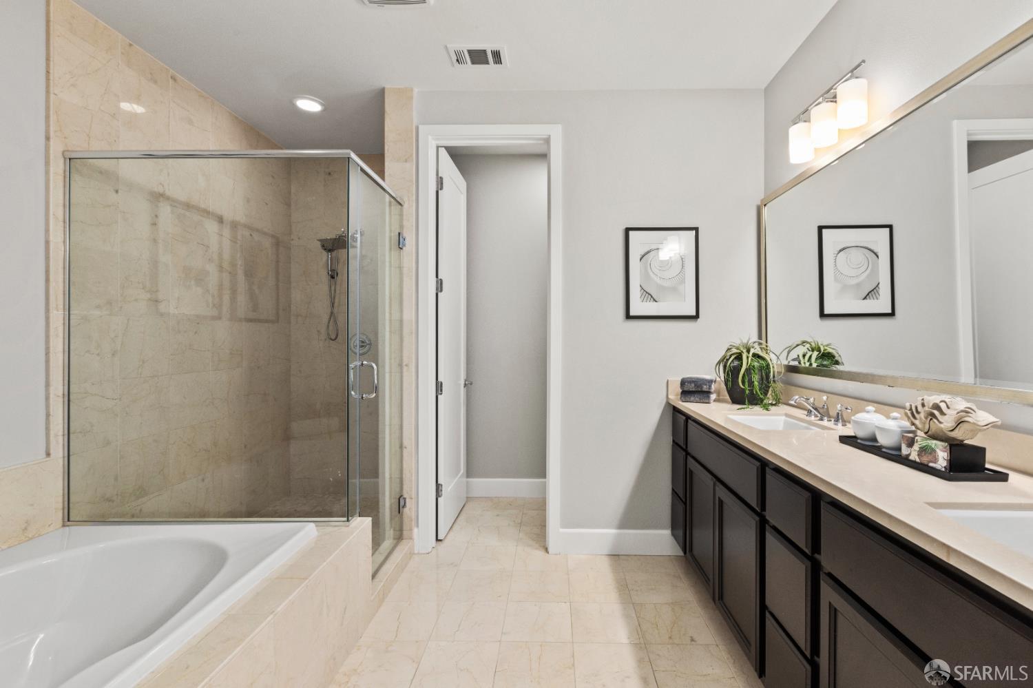 Photo #29: 425080356 Listing: Photo #29