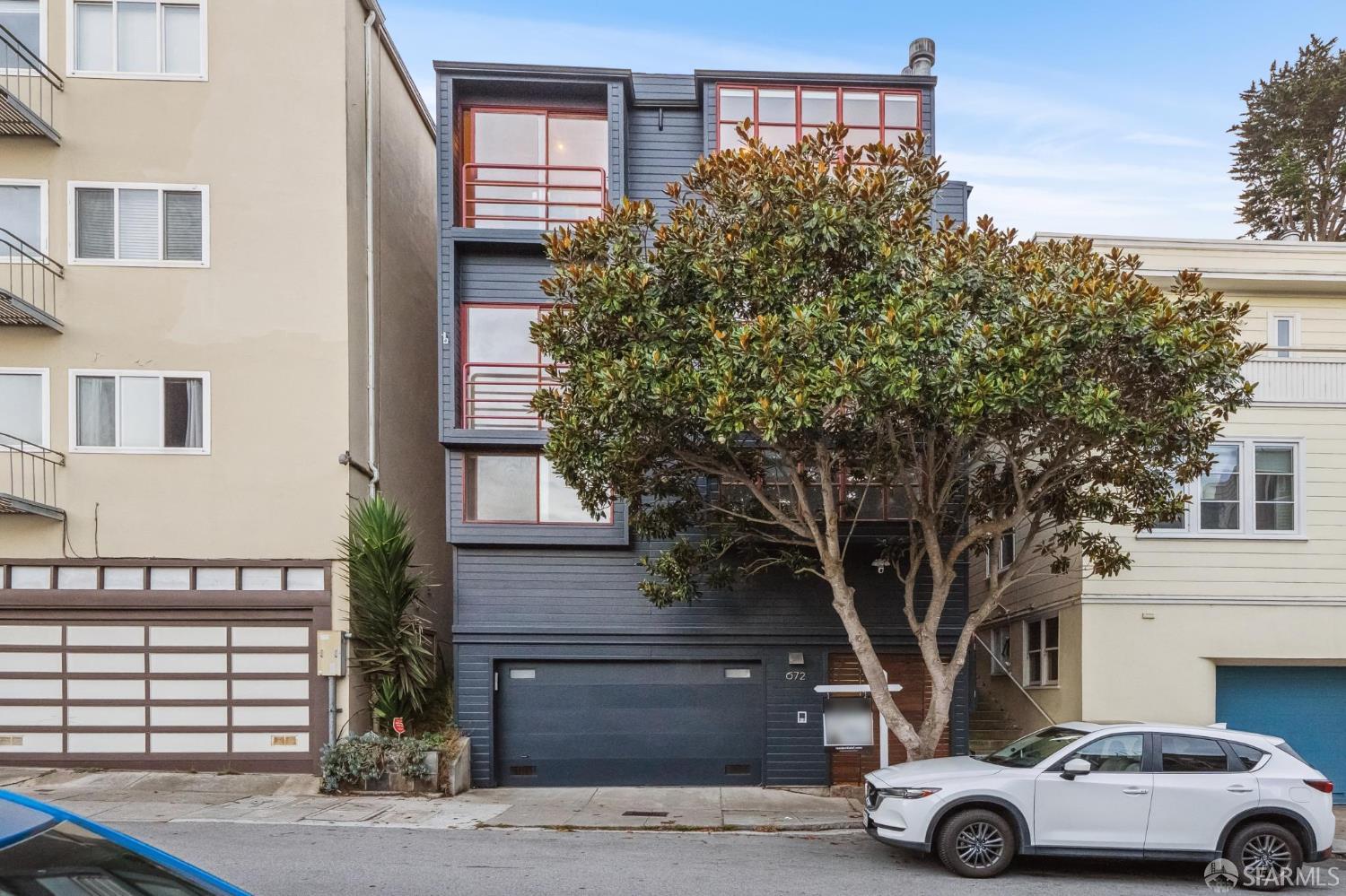 Photo #4: 425080534 Listing 