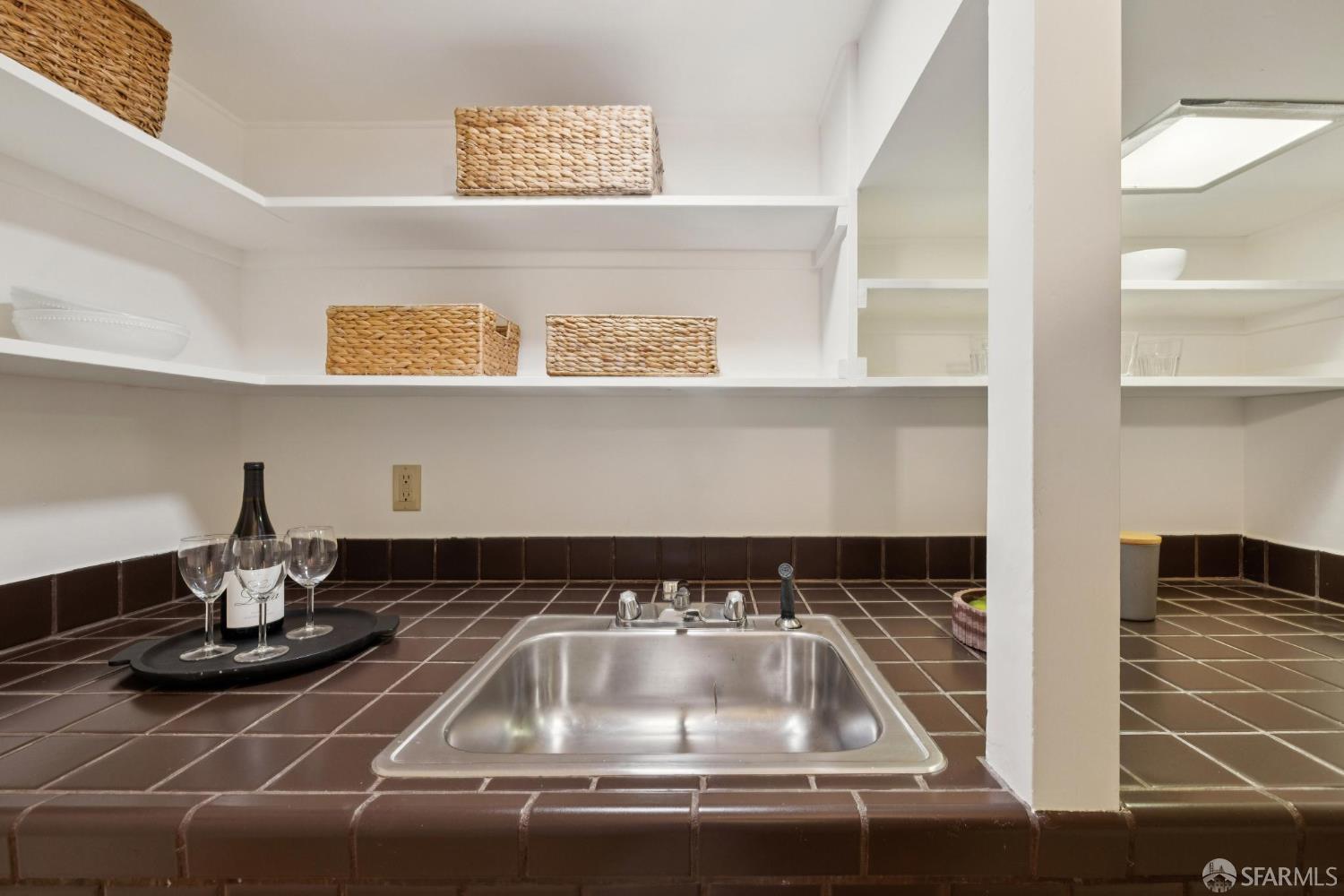 Detail Gallery Image 53 of 61 For 5969 Bruns Ct, Oakland,  CA 94611 - 3 Beds | 2 Baths