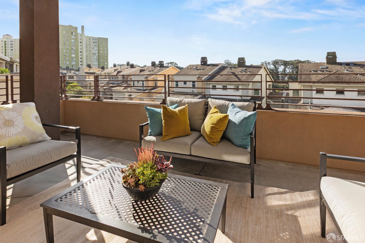 Photo #22: 425080356 Listing: Photo #22