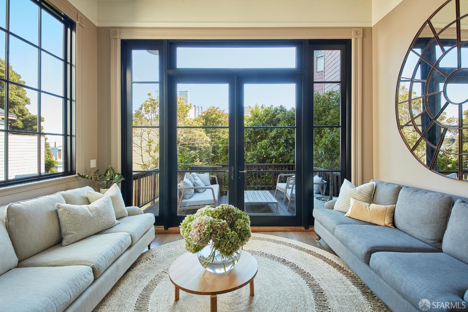 Detail Gallery Image 5 of 26 For 785 Oak St, San Francisco,  CA 94117 - 4 Beds | 3 Baths