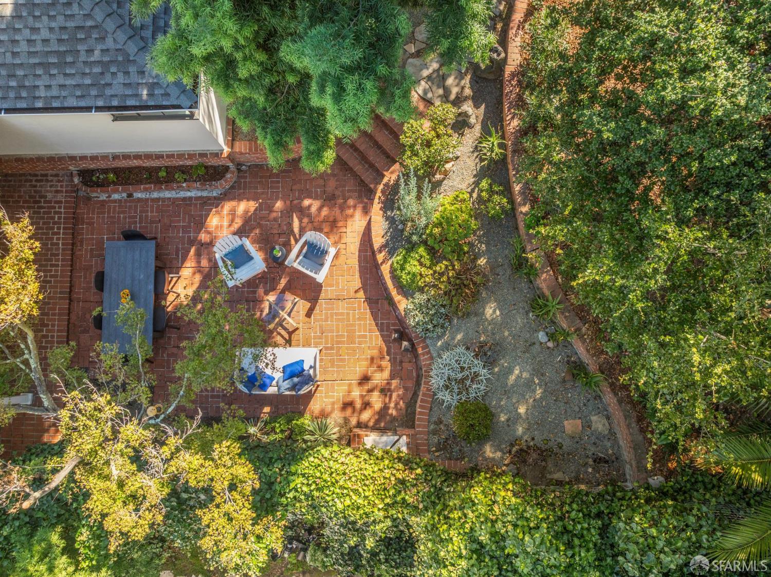 Detail Gallery Image 56 of 61 For 5969 Bruns Ct, Oakland,  CA 94611 - 3 Beds | 2 Baths