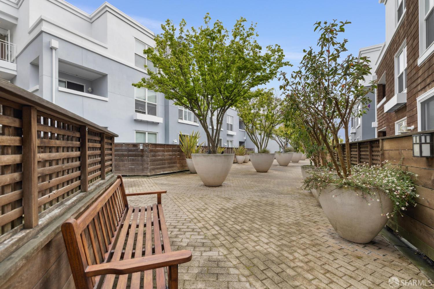 Photo #35: 425079987 Listing: Photo #35