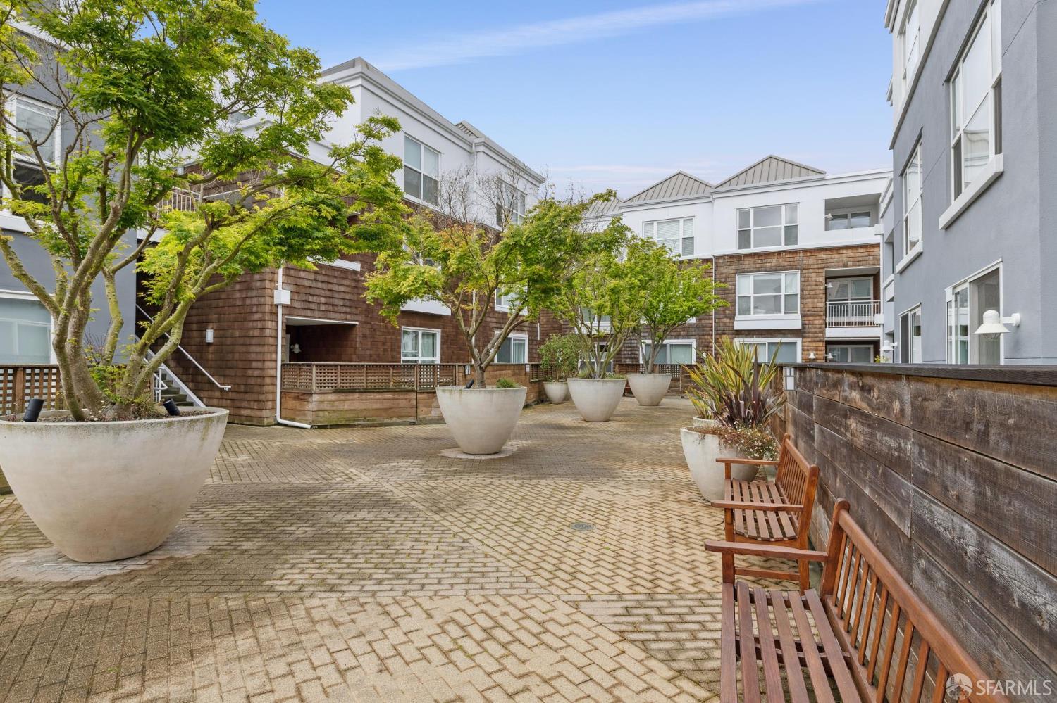 Photo #37: 425079987 Listing: Photo #37