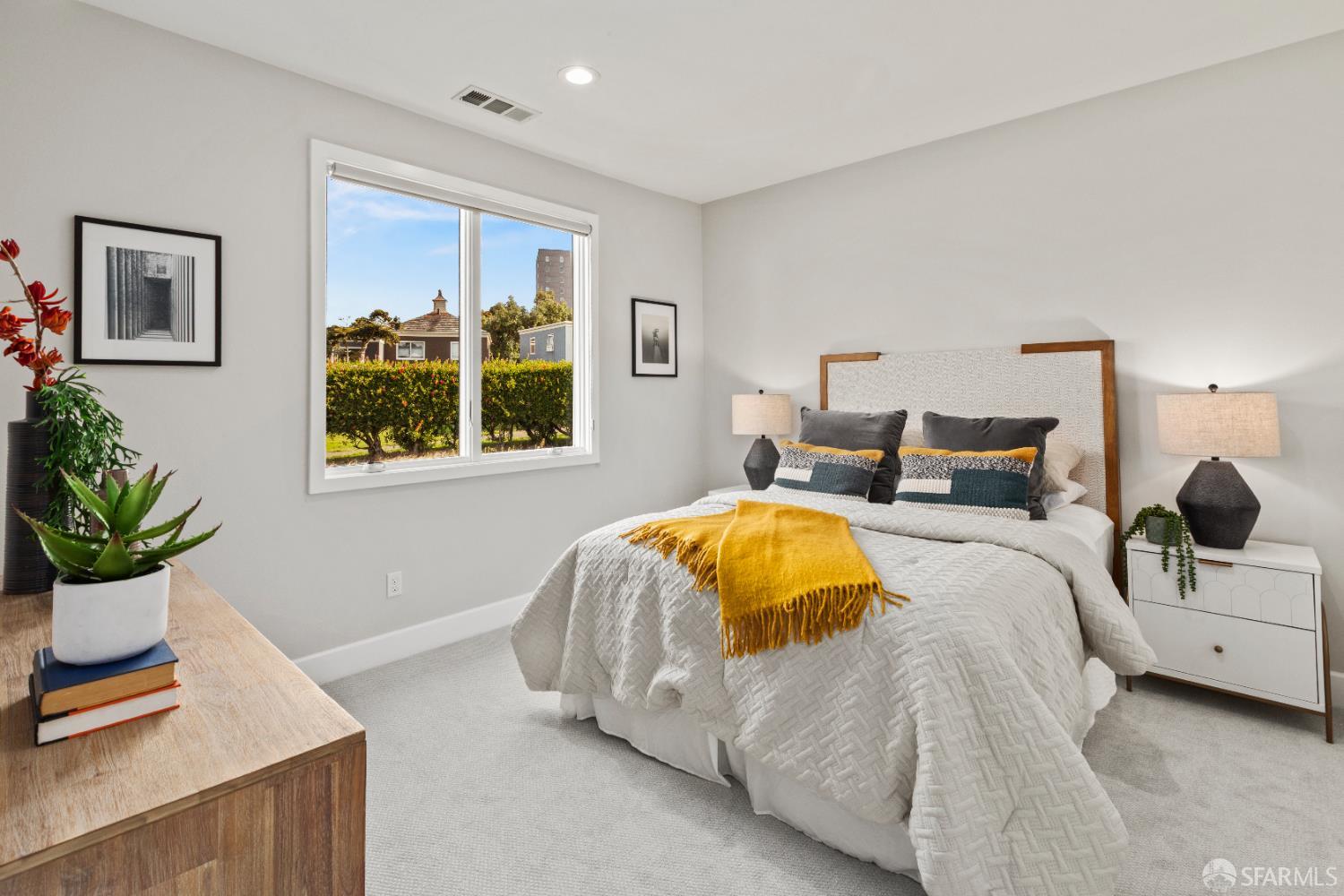 Photo #35: 425080356 Listing: Photo #35