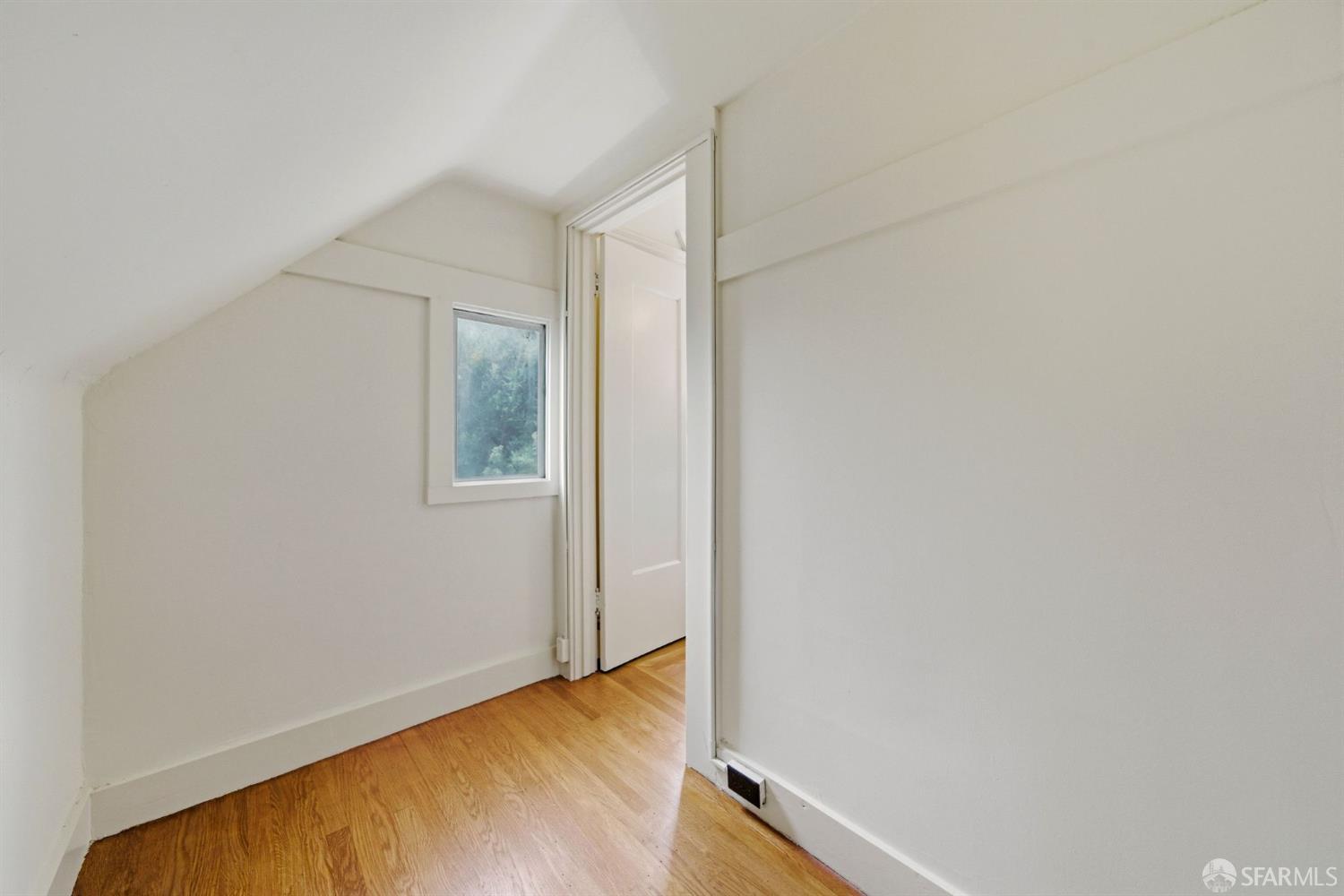 Detail Gallery Image 26 of 59 For 44 Maynard St, San Francisco,  CA 94112 - 2 Beds | 1 Baths