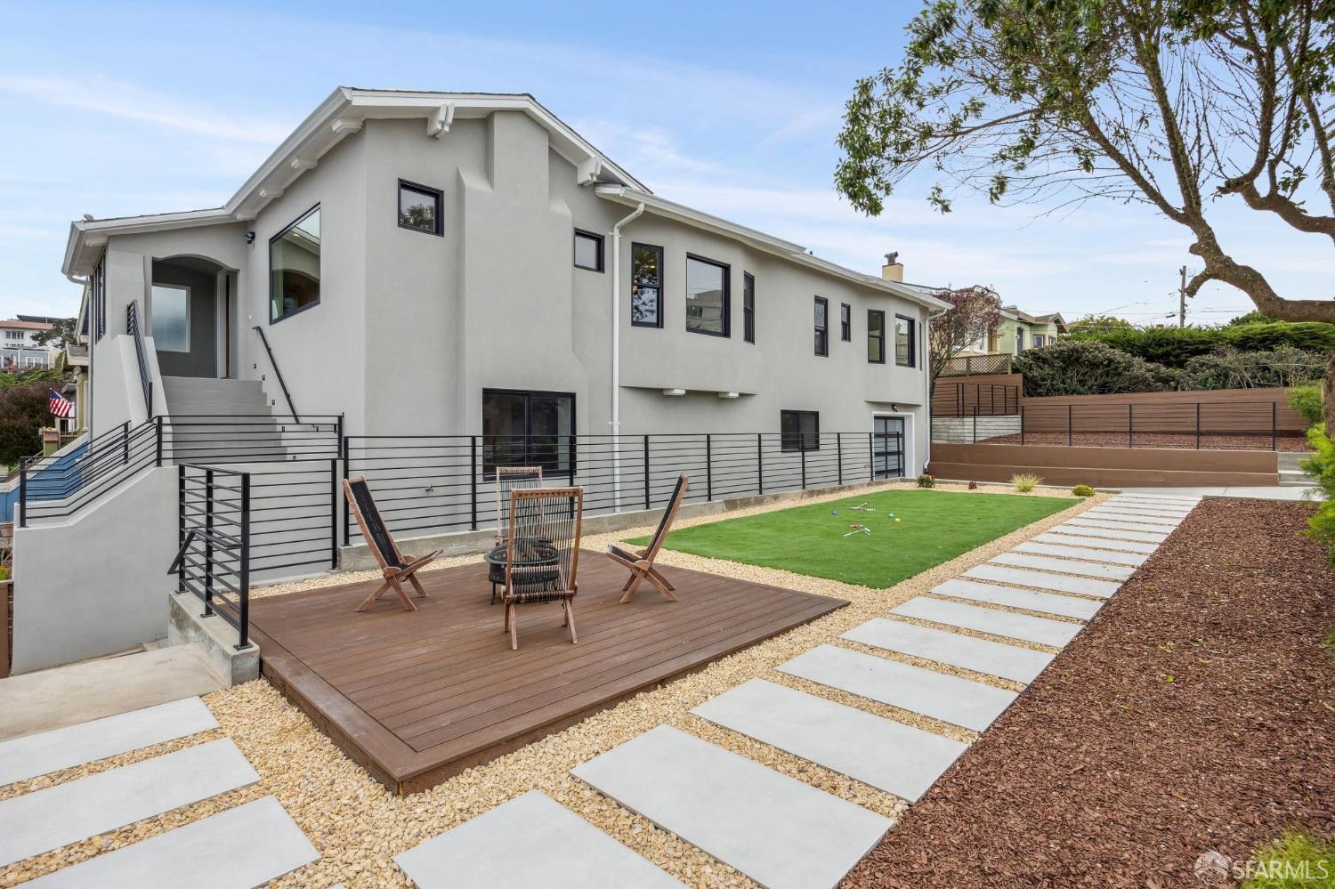 Detail Gallery Image 4 of 99 For 494 46th Ave, San Francisco,  CA 94121 - 4 Beds | 4 Baths