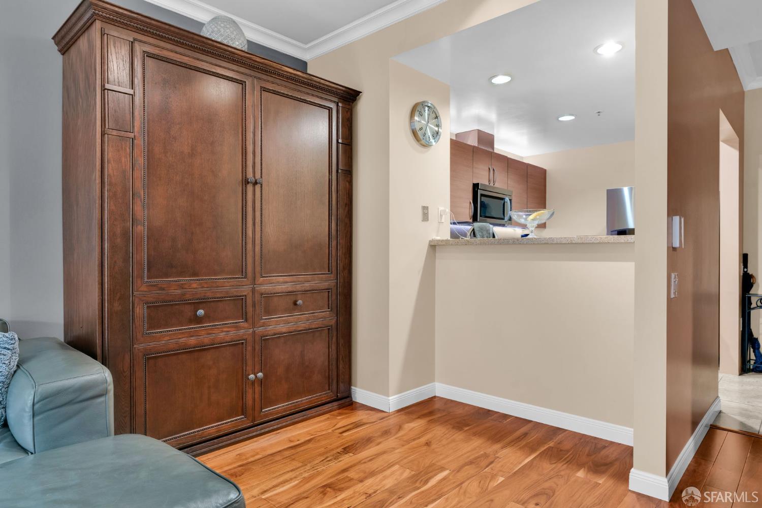 Detail Gallery Image 8 of 40 For 1 Mandalay Pl #908,  South San Francisco,  CA 94080 - 1 Beds | 1 Baths