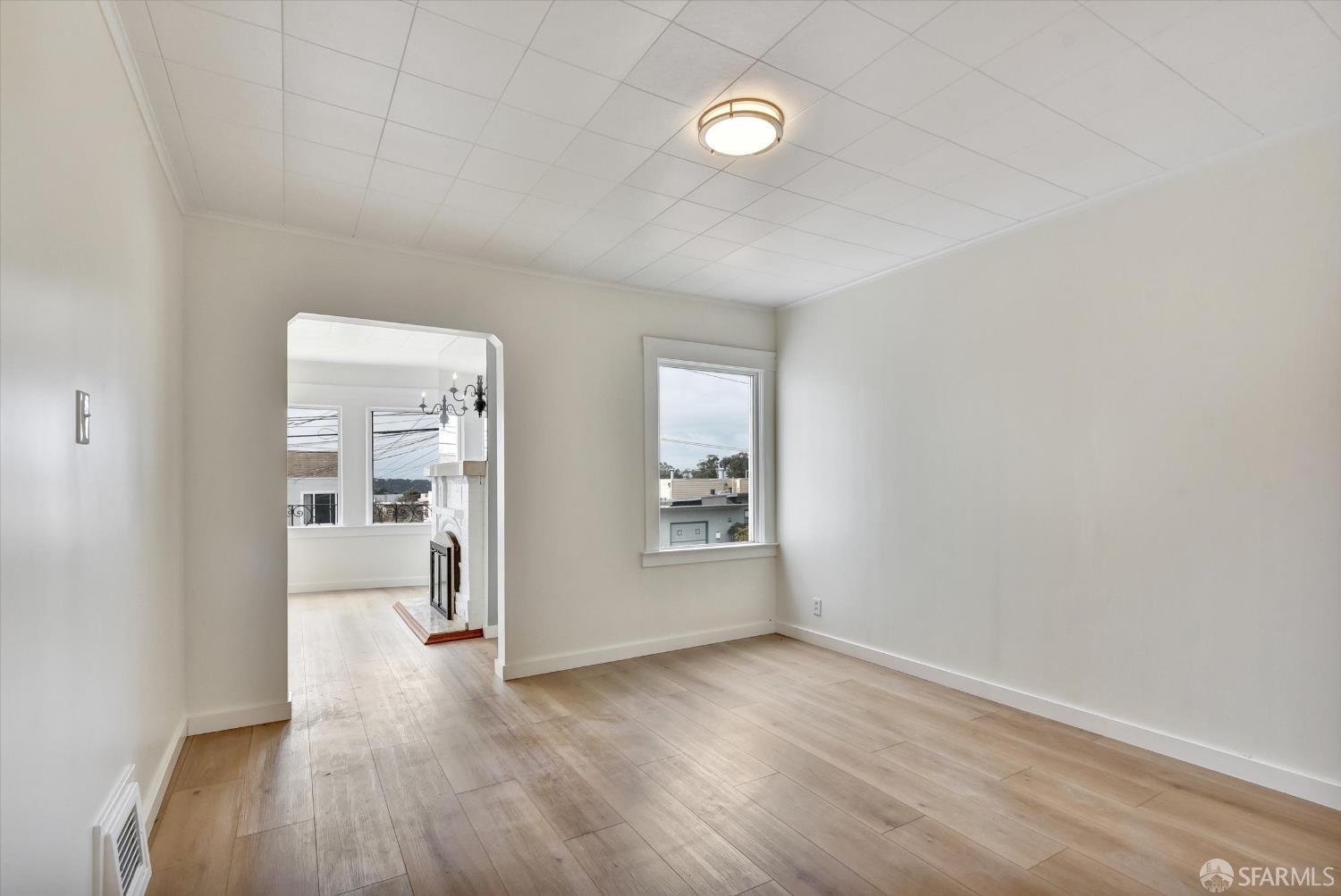 Detail Gallery Image 10 of 33 For 19 Willits St, Daly City,  CA 94014 - 2 Beds | 2 Baths