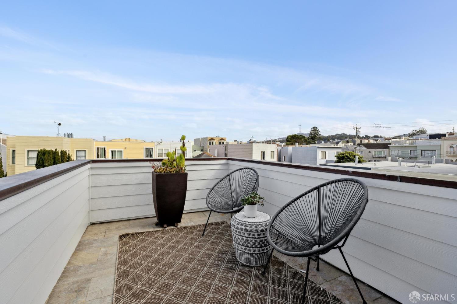 Photo #19: 425079672 Listing: Photo #19