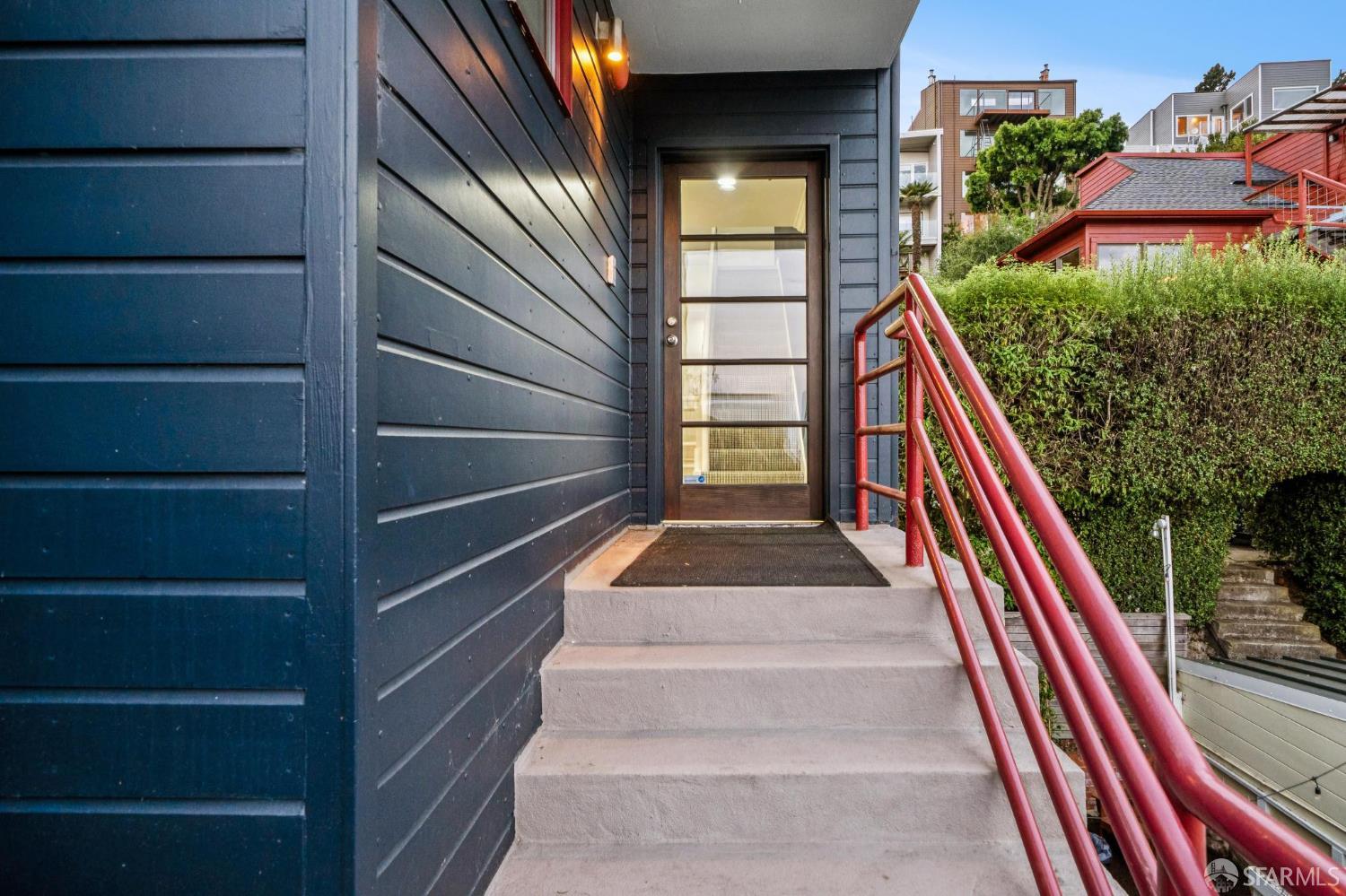 Photo #6: 425080534 Listing 