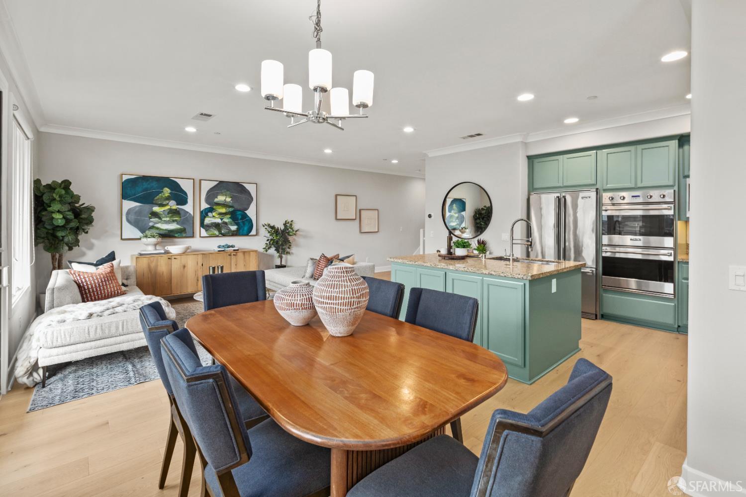 Photo #7: 425080356 Listing: Photo #7