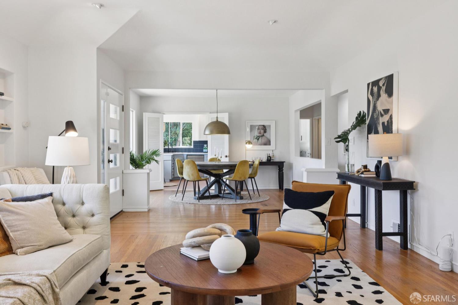 Detail Gallery Image 10 of 61 For 5969 Bruns Ct, Oakland,  CA 94611 - 3 Beds | 2 Baths