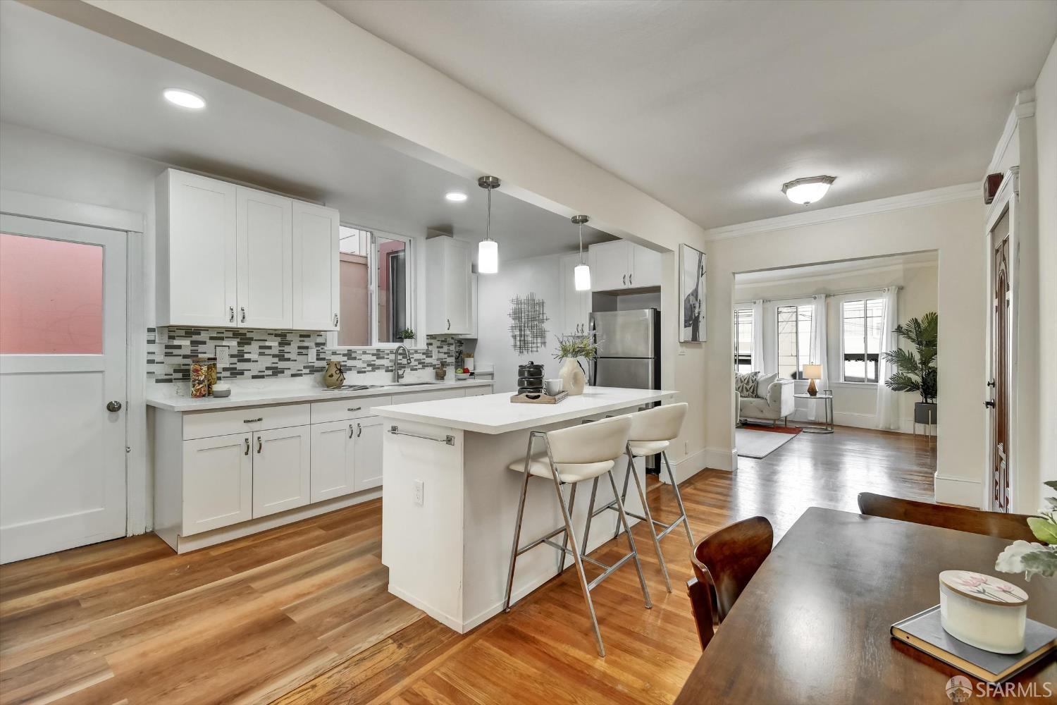 Detail Gallery Image 11 of 74 For 1215 34th Ave, San Francisco,  CA 94122 - – Beds | – Baths