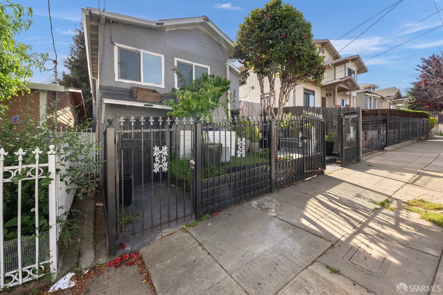 Detail Gallery Image 47 of 54 For 3541 Custer St, Oakland,  CA 94601 - 3 Beds | 2 Baths