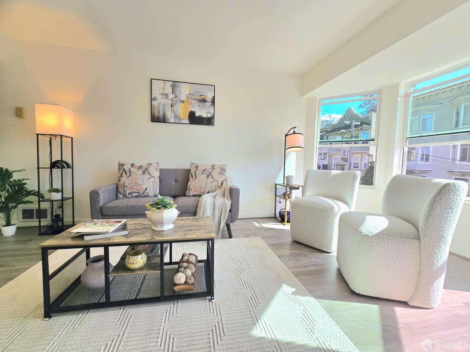 Photo #5: 425077447 Listing 