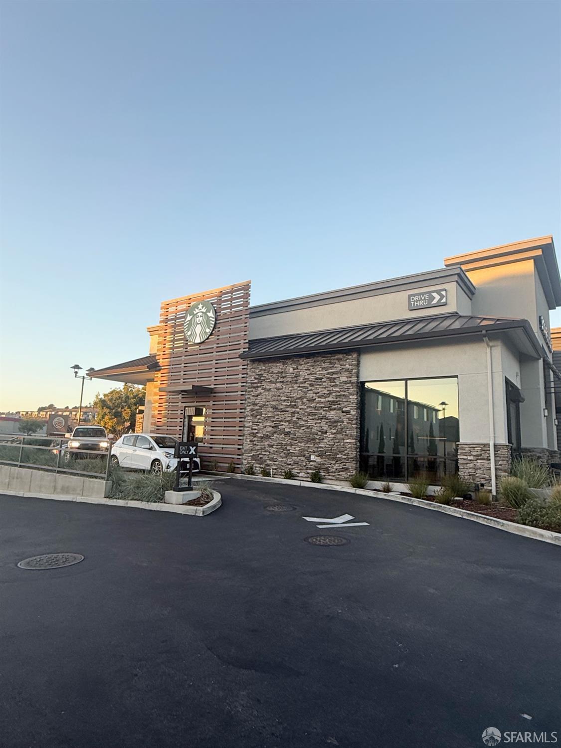 Detail Gallery Image 5 of 5 For 29300 Dixon St #309,  Hayward,  CA 94544 - 2 Beds | 2 Baths