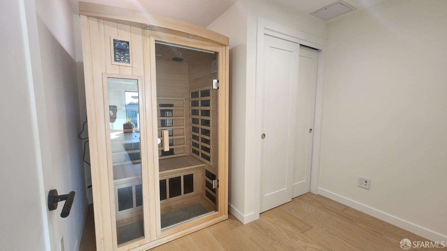 Detail Gallery Image 40 of 83 For 855 41st Ave, San Francisco,  CA 94121 - 4 Beds | 3/1 Baths