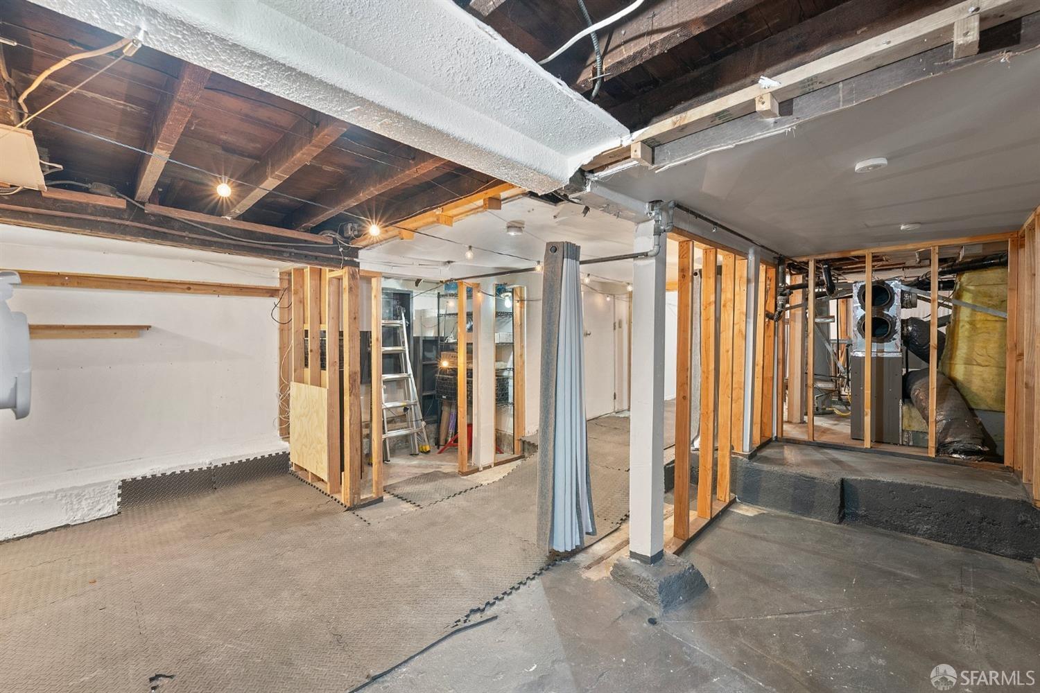 Detail Gallery Image 44 of 54 For 3541 Custer St, Oakland,  CA 94601 - 3 Beds | 2 Baths