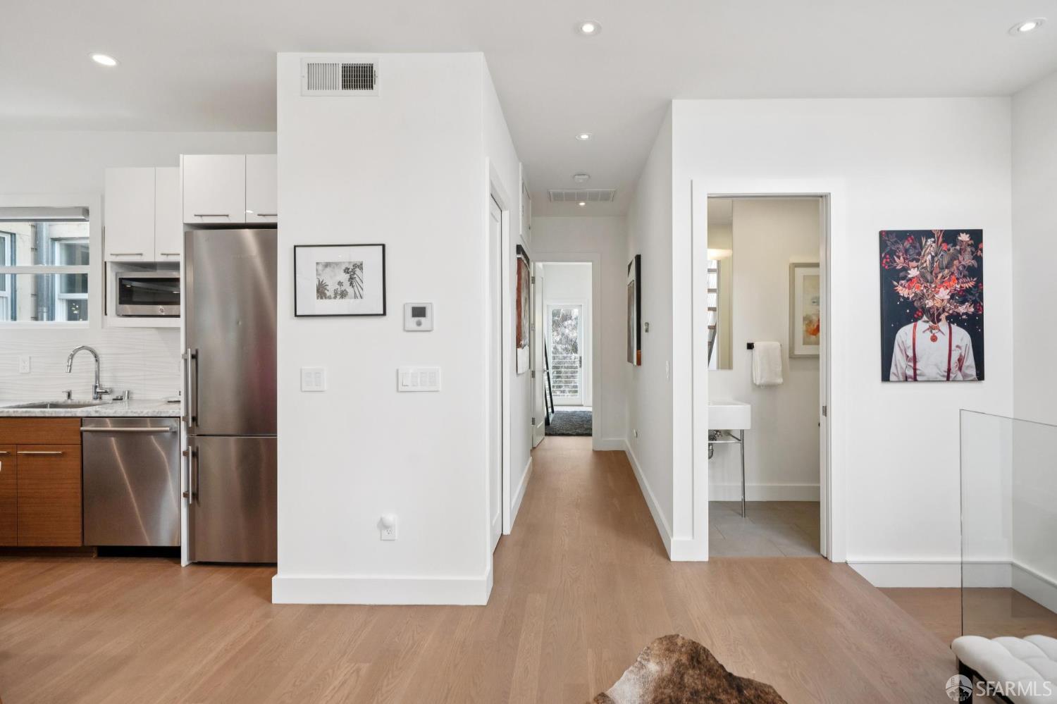 Detail Gallery Image 32 of 55 For 306 Guerrero St, San Francisco,  CA 94103 - 2 Beds | 2/1 Baths