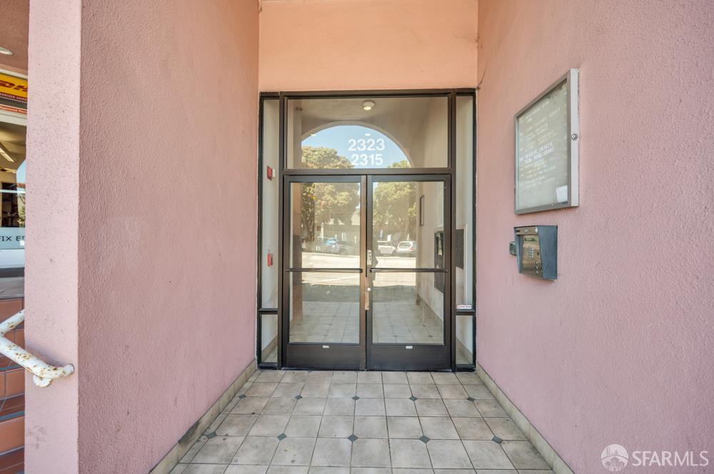 Detail Gallery Image 3 of 25 For 2323 Noriega St #205,  San Francisco,  CA 94122 - – Beds | – Baths