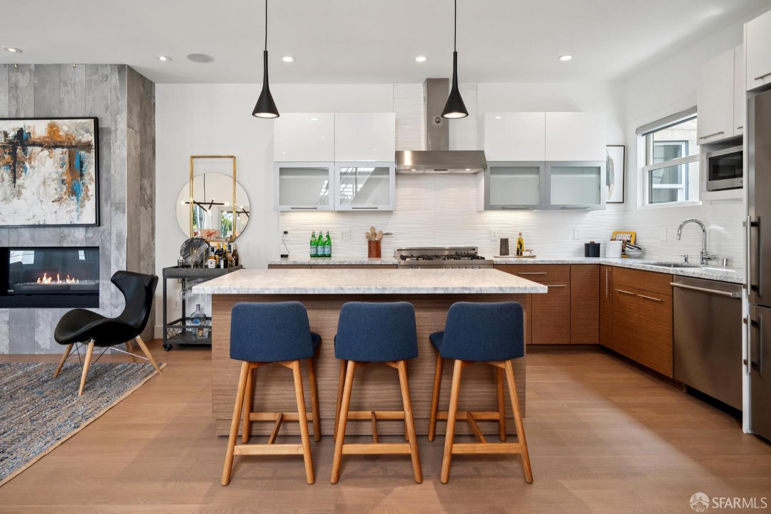 Detail Gallery Image 16 of 55 For 306 Guerrero St, San Francisco,  CA 94103 - 2 Beds | 2/1 Baths