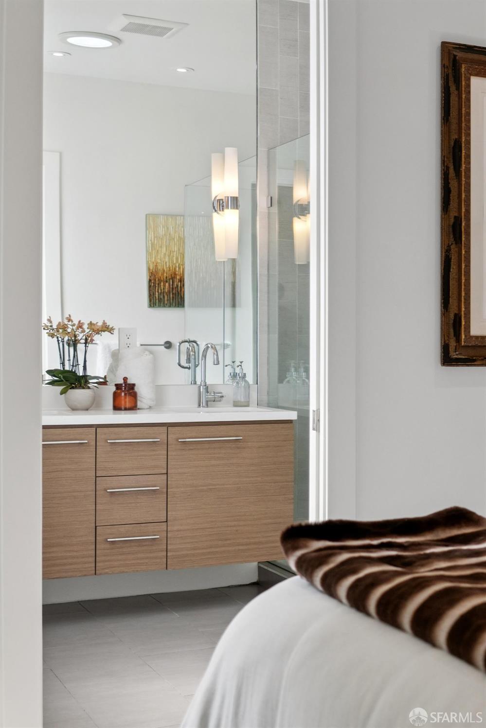 Detail Gallery Image 40 of 55 For 306 Guerrero St, San Francisco,  CA 94103 - 2 Beds | 2/1 Baths