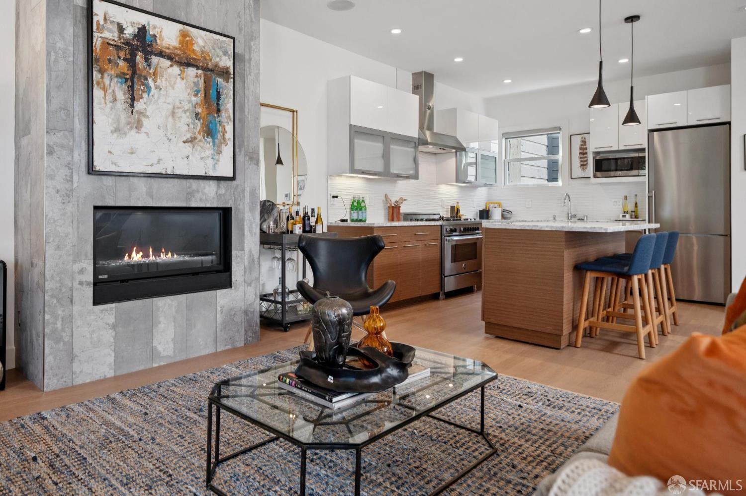 Detail Gallery Image 15 of 55 For 306 Guerrero St, San Francisco,  CA 94103 - 2 Beds | 2/1 Baths