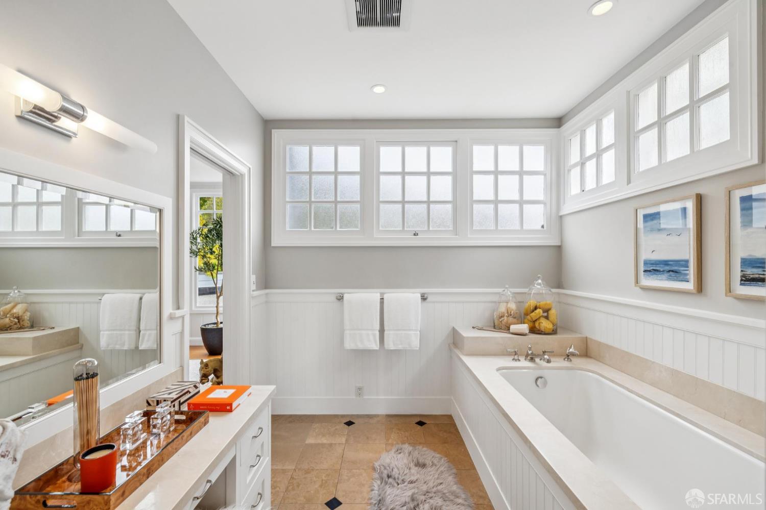 Detail Gallery Image 32 of 68 For 3 Presidio Ter, San Francisco,  CA 94118 - 7 Beds | 5/1 Baths