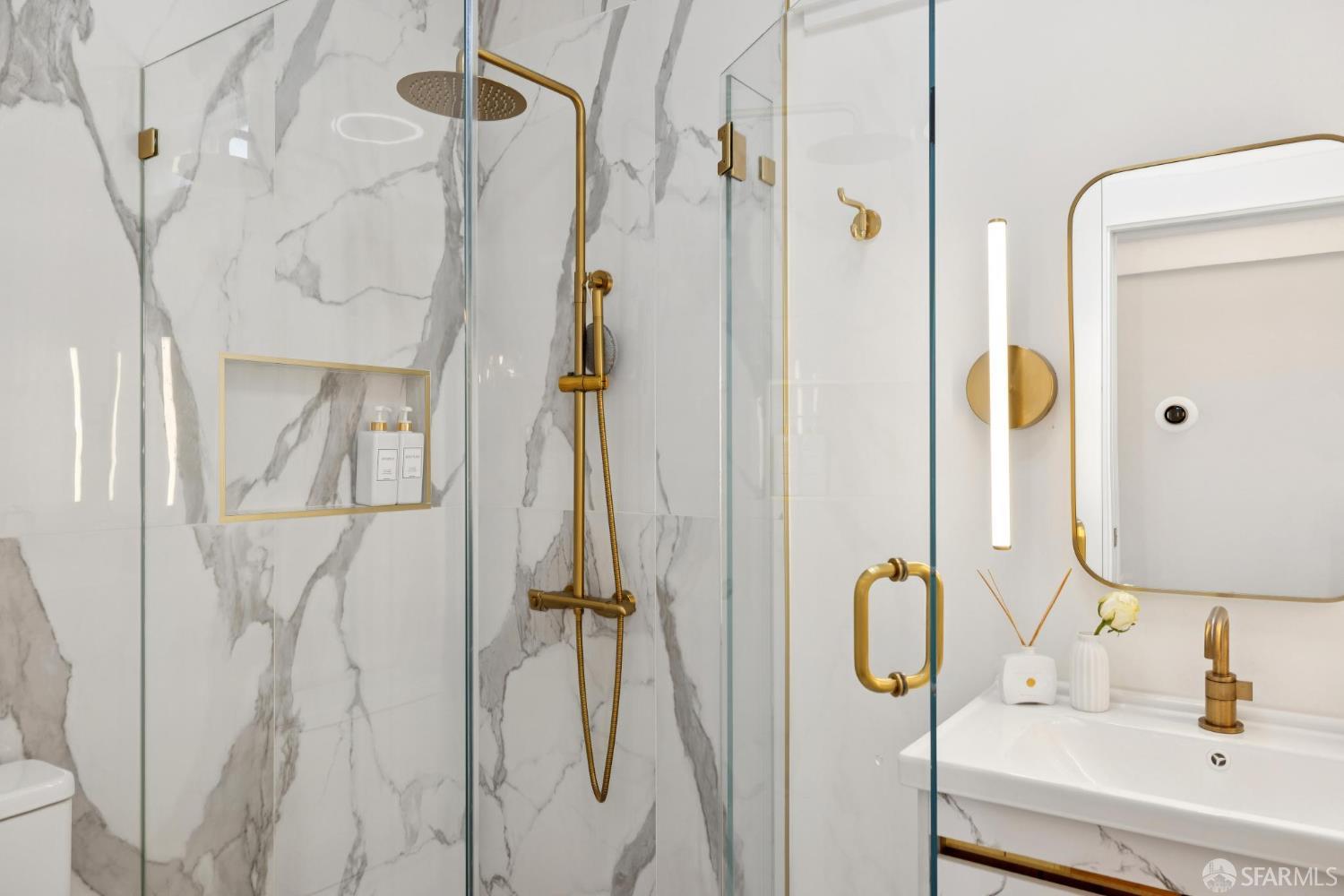 Detail Gallery Image 40 of 71 For 1123 Munich St, San Francisco,  CA 94112 - 3 Beds | 2 Baths