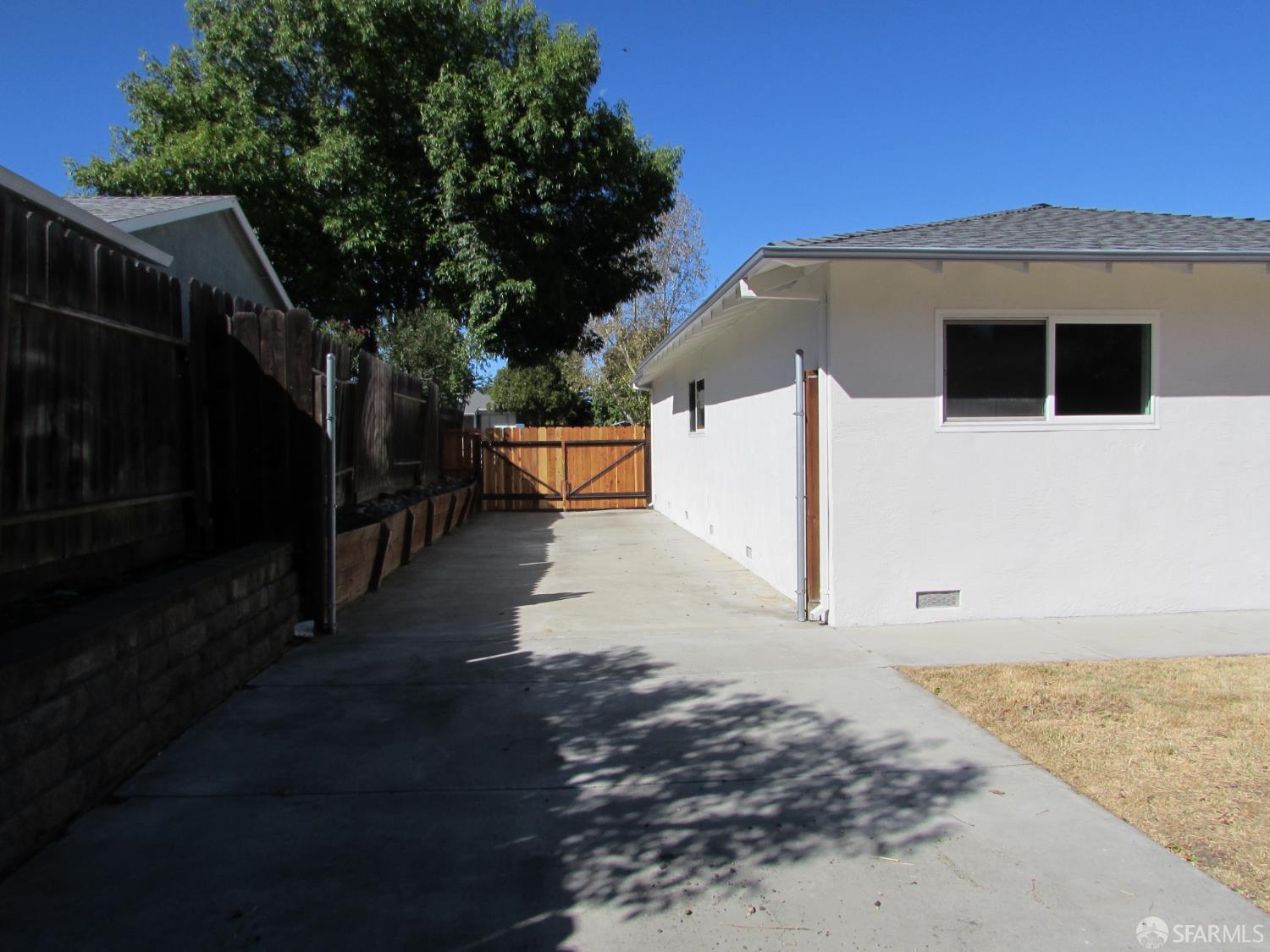 Detail Gallery Image 23 of 25 For 3019 El Monte Ct, Antioch,  CA 94509 - 3 Beds | 2 Baths