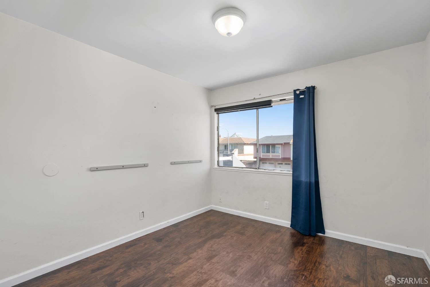 Detail Gallery Image 13 of 19 For 3849 Shamrock Ct, South San Francisco,  CA 94080 - 4 Beds | 2/1 Baths