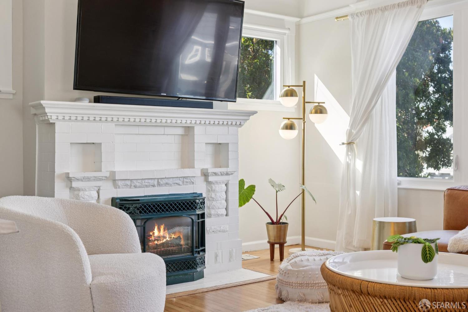 Detail Gallery Image 12 of 71 For 1123 Munich St, San Francisco,  CA 94112 - 3 Beds | 2 Baths