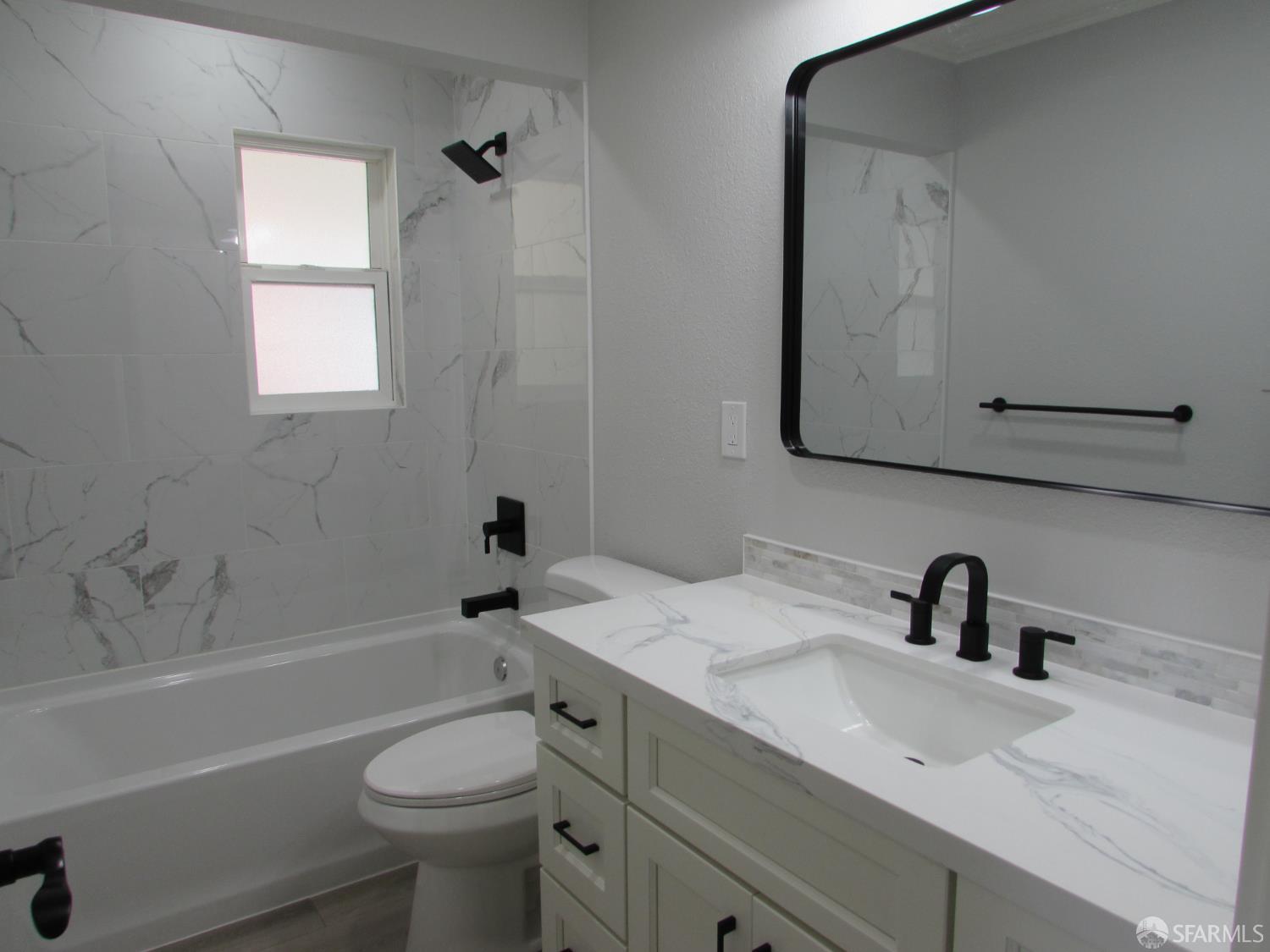 Detail Gallery Image 13 of 25 For 3019 El Monte Ct, Antioch,  CA 94509 - 3 Beds | 2 Baths