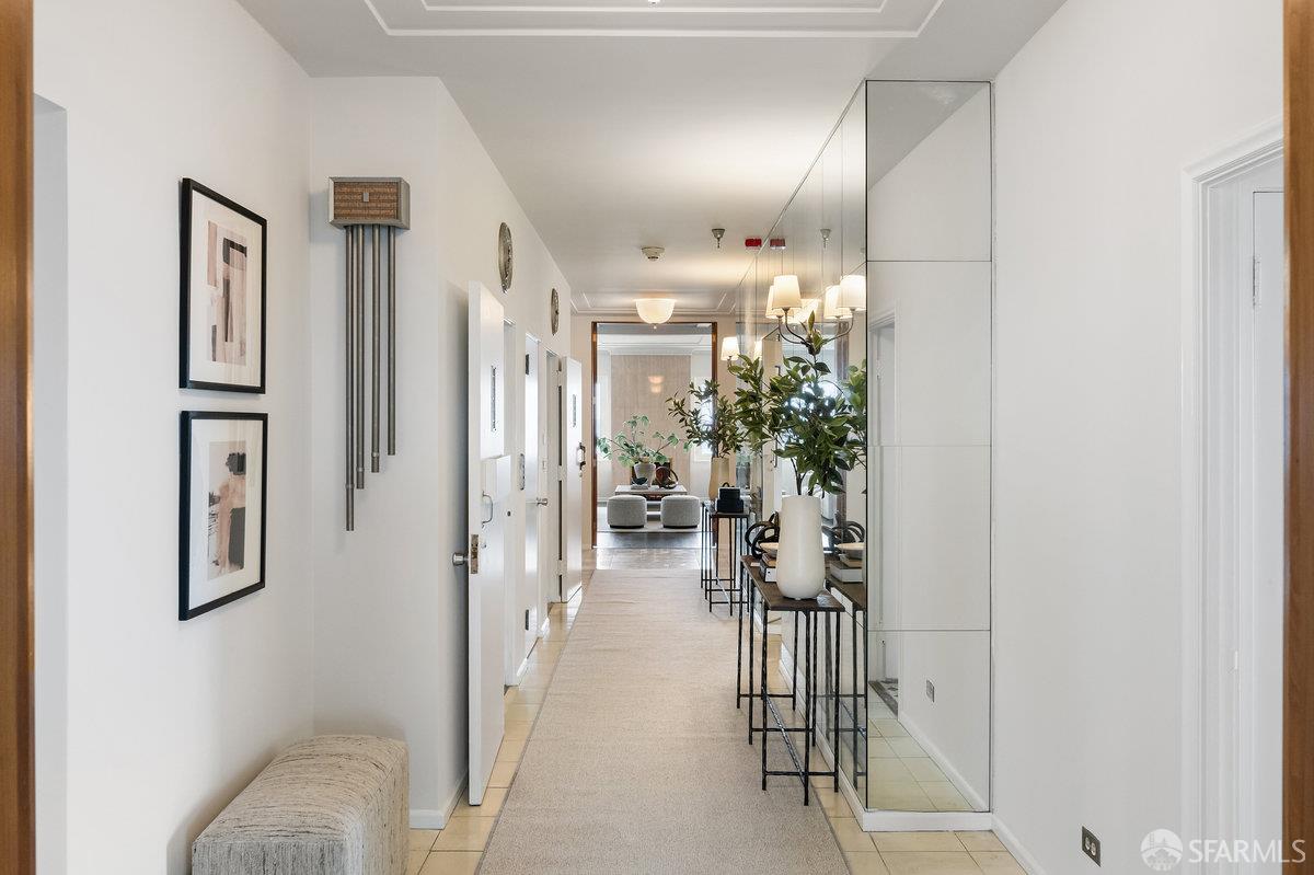 Photo #4: 425080944 Listing 