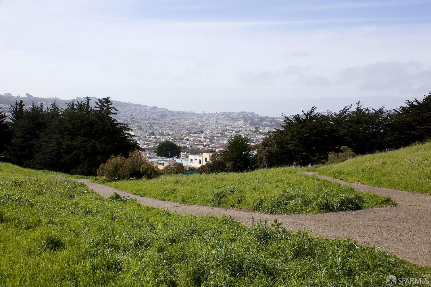 Detail Gallery Image 71 of 71 For 1123 Munich St, San Francisco,  CA 94112 - 3 Beds | 2 Baths