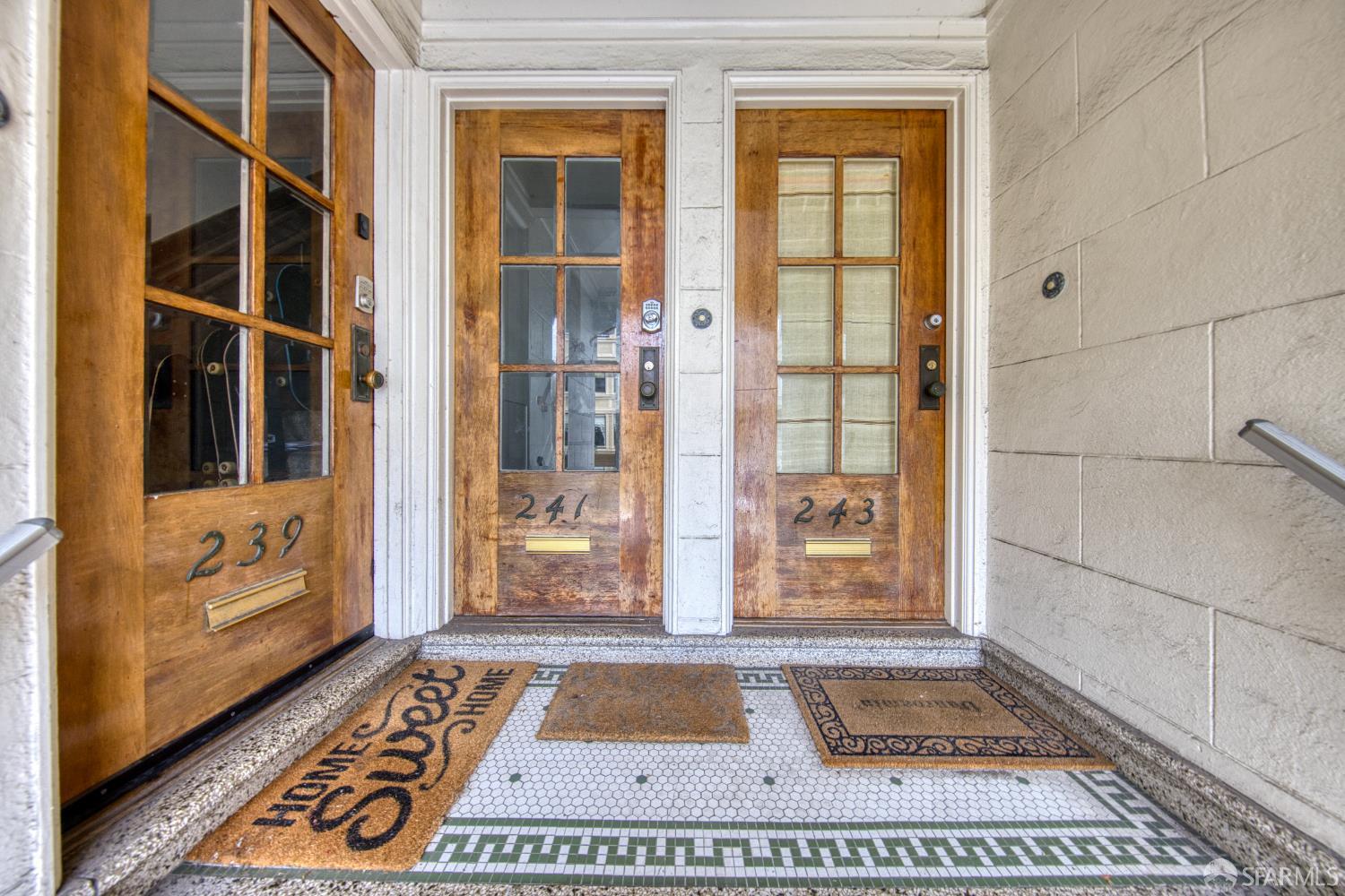 Detail Gallery Image 4 of 15 For 239 Hugo St, San Francisco,  CA 94122 - – Beds | – Baths