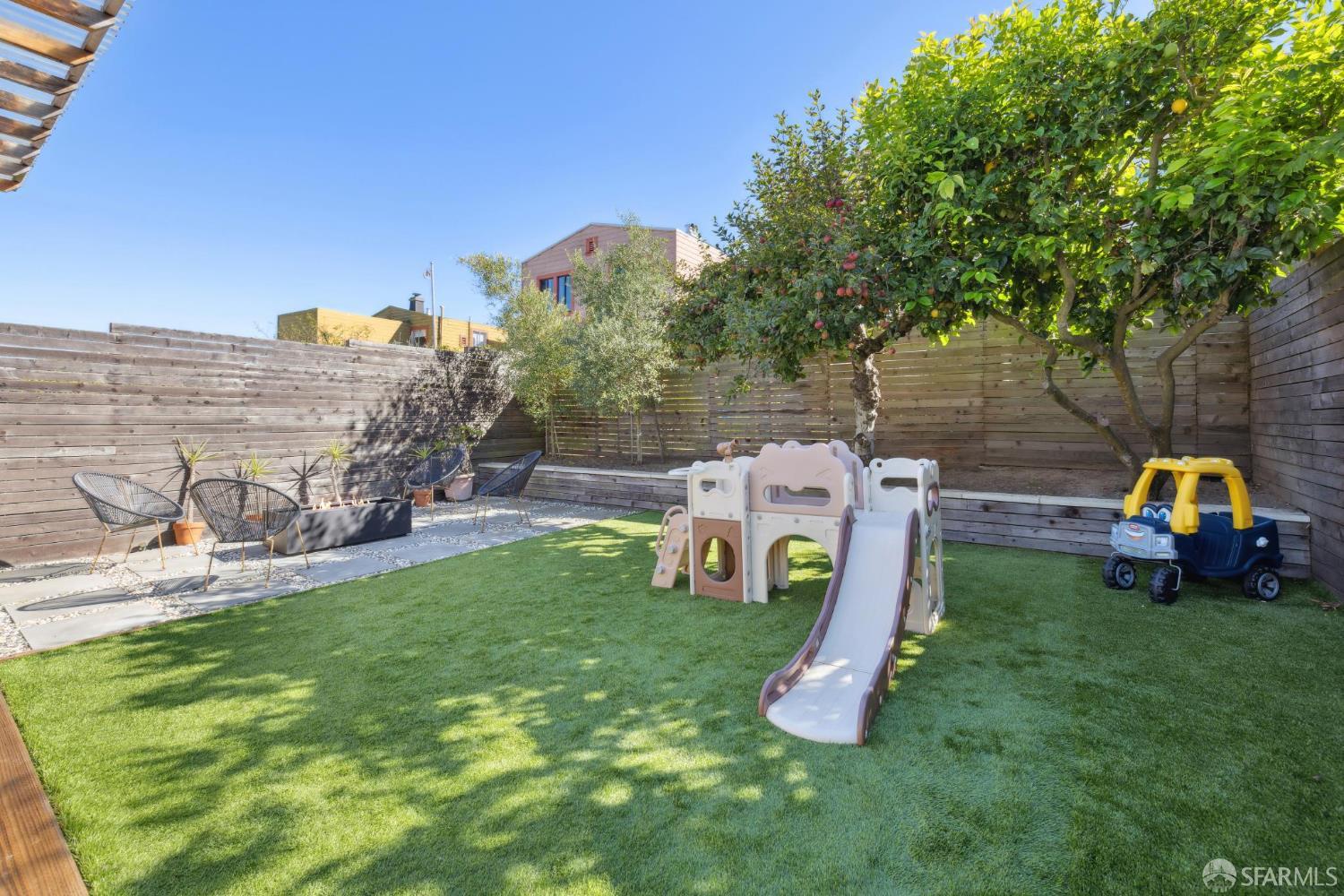 Detail Gallery Image 56 of 71 For 1123 Munich St, San Francisco,  CA 94112 - 3 Beds | 2 Baths