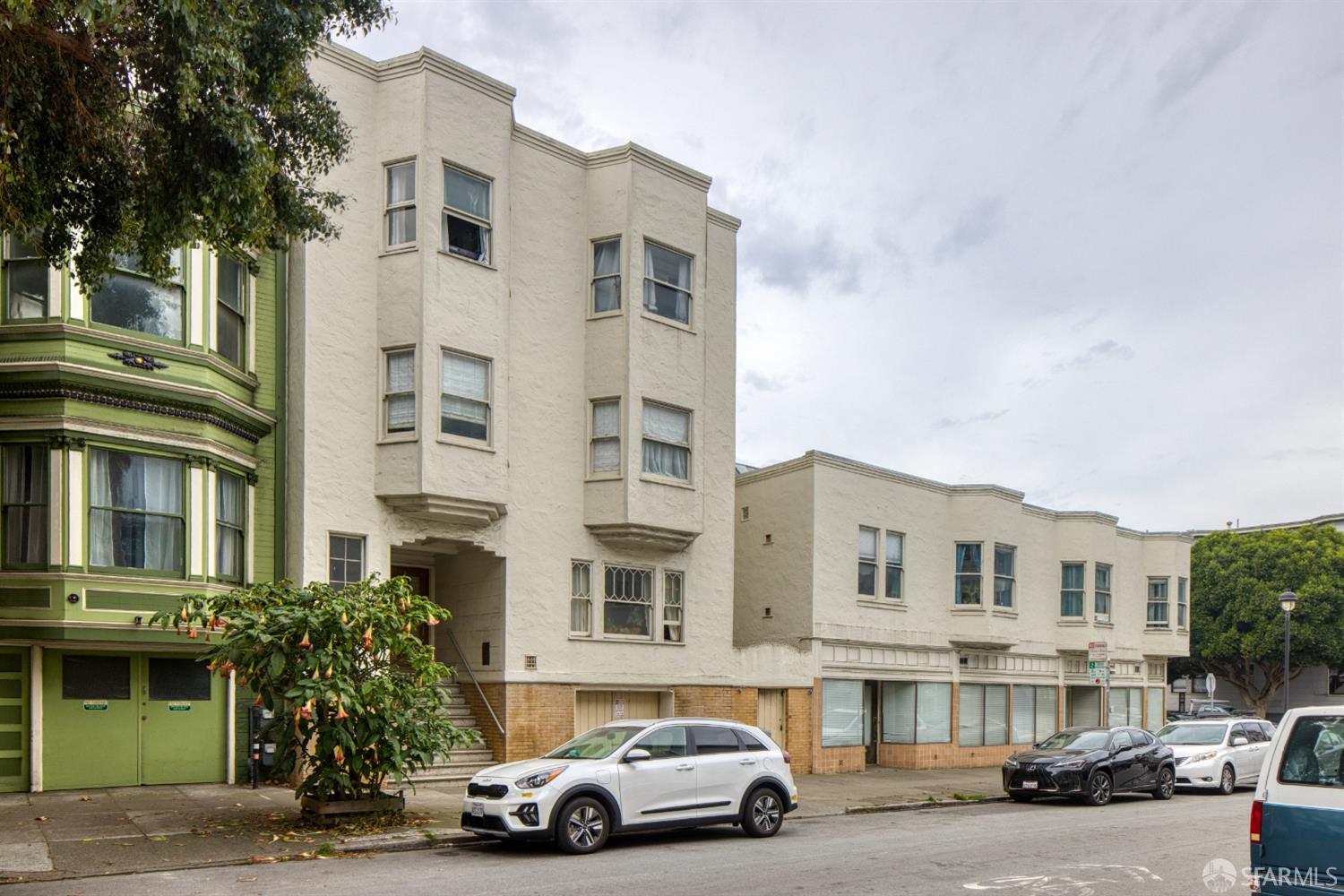 239-253 Hugo Street