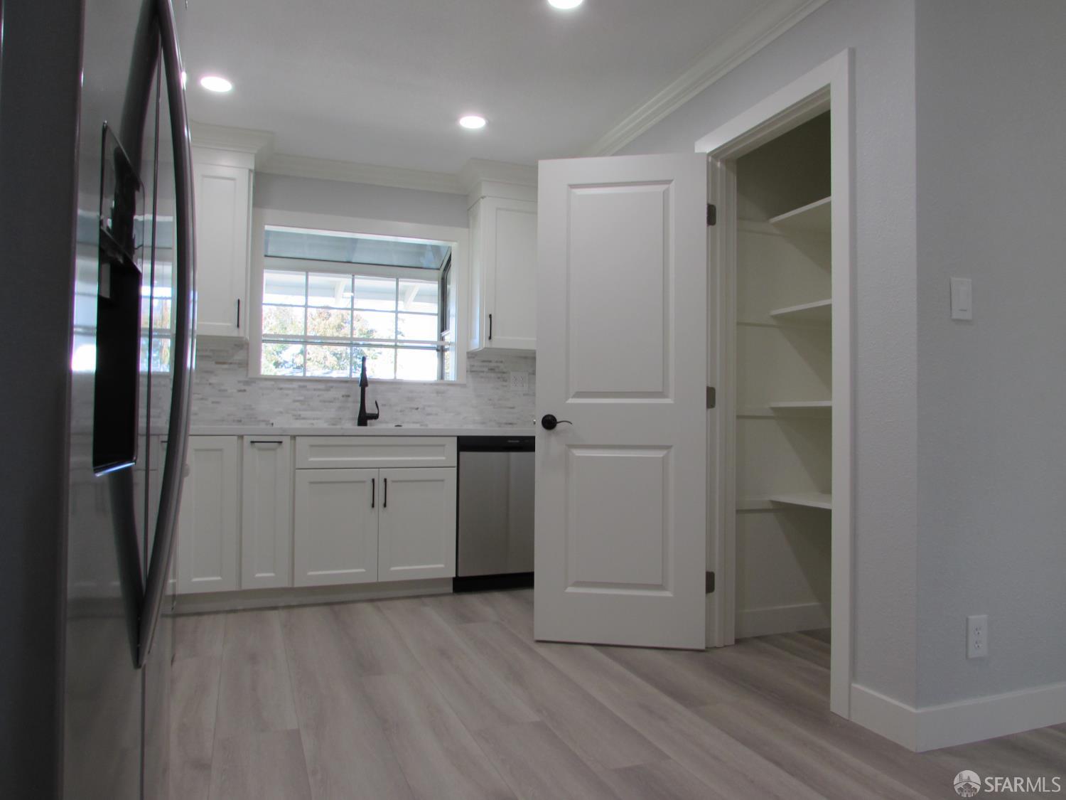 Detail Gallery Image 6 of 25 For 3019 El Monte Ct, Antioch,  CA 94509 - 3 Beds | 2 Baths