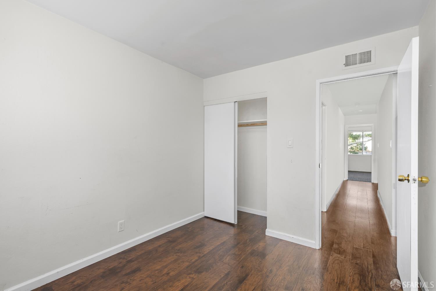 Detail Gallery Image 18 of 19 For 3849 Shamrock Ct, South San Francisco,  CA 94080 - 4 Beds | 2/1 Baths