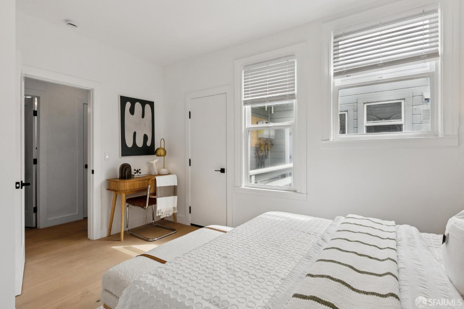 Detail Gallery Image 9 of 14 For 880 26th Ave #2,  San Francisco,  CA 94121 - 2 Beds | 1 Baths