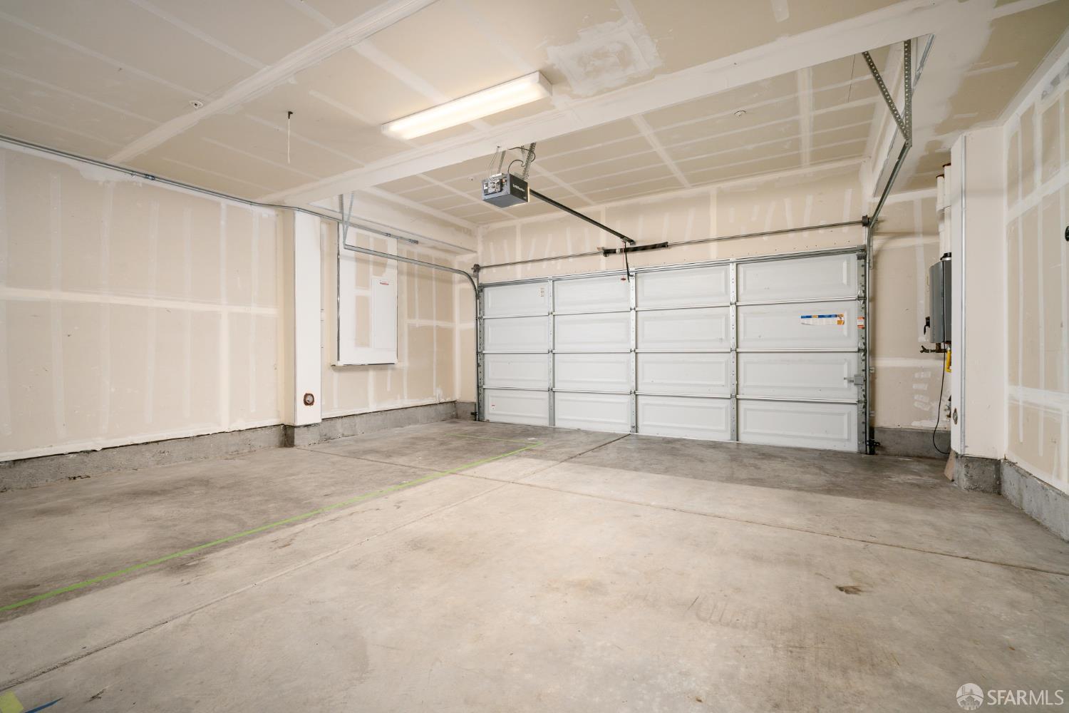 Detail Gallery Image 27 of 34 For 104 Jetty Rd, Richmond,  CA 94804 - 3 Beds | 3/1 Baths