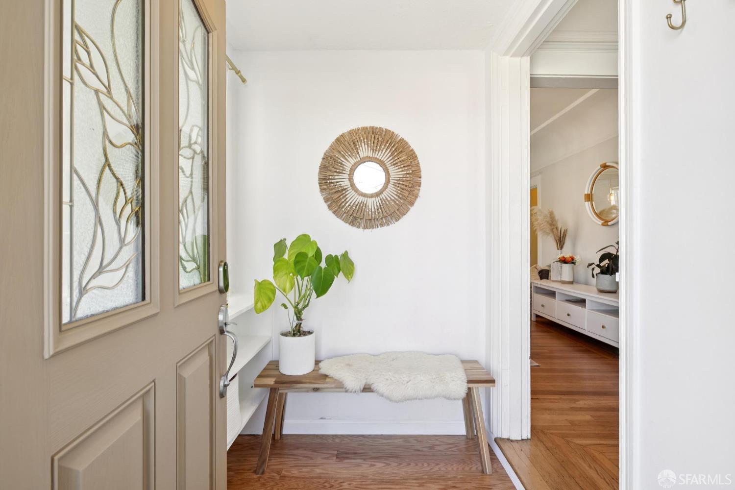 Detail Gallery Image 7 of 71 For 1123 Munich St, San Francisco,  CA 94112 - 3 Beds | 2 Baths