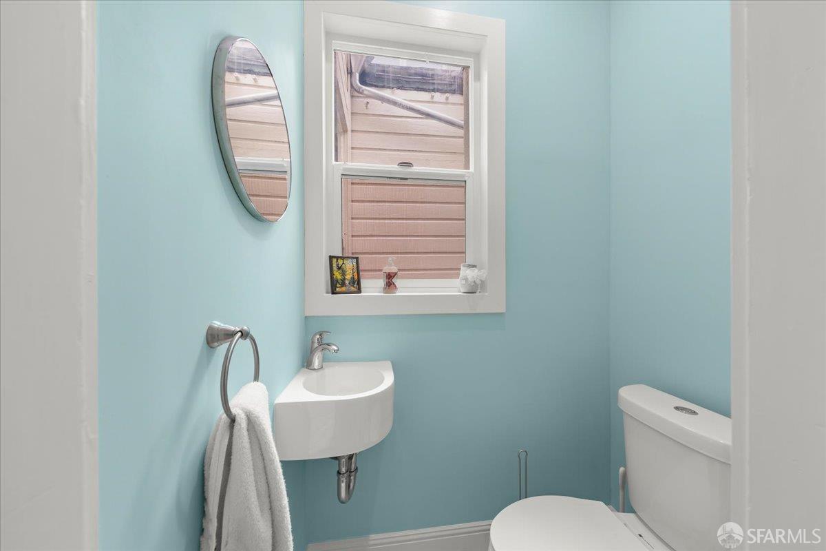 Detail Gallery Image 19 of 42 For 2275 California St, San Francisco,  CA 94115 - – Beds | – Baths