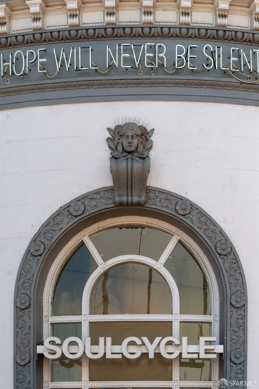 Detail Gallery Image 37 of 60 For 150 Eureka St a,  San Francisco,  CA 94114 - 1 Beds | 1 Baths