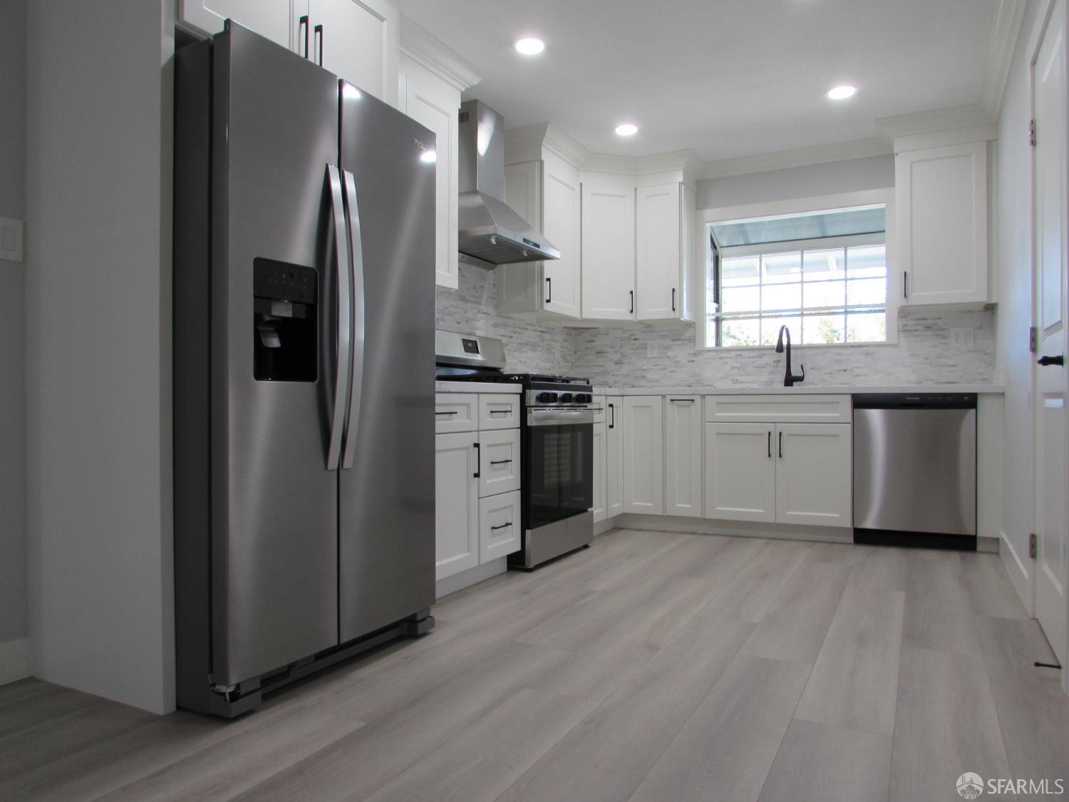 Detail Gallery Image 5 of 25 For 3019 El Monte Ct, Antioch,  CA 94509 - 3 Beds | 2 Baths