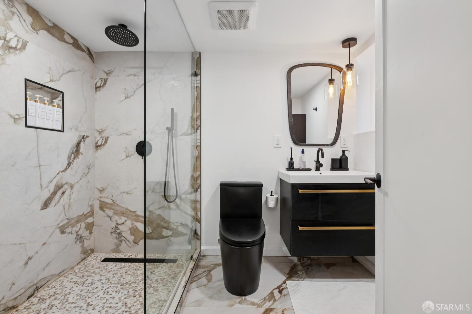 Detail Gallery Image 45 of 71 For 1123 Munich St, San Francisco,  CA 94112 - 3 Beds | 2 Baths